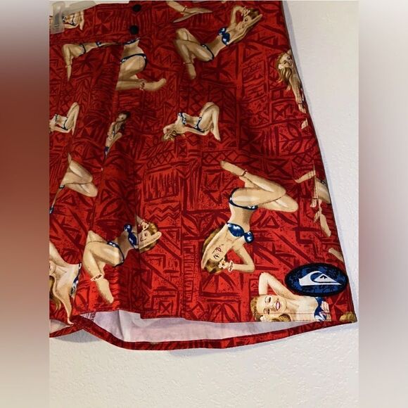 Vintage Quiksilver 100% Cotton Pin Up Girl Model Surf Board Shorts 34 - Picture 2 of 8